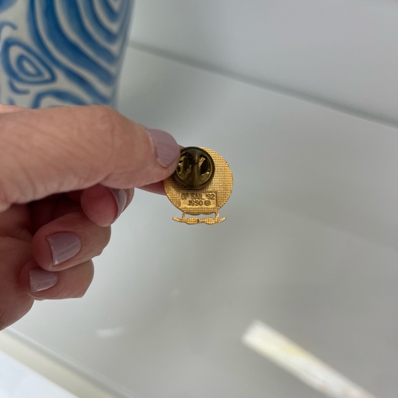 Vintage nautical lapel pin - Picture 5 of 6